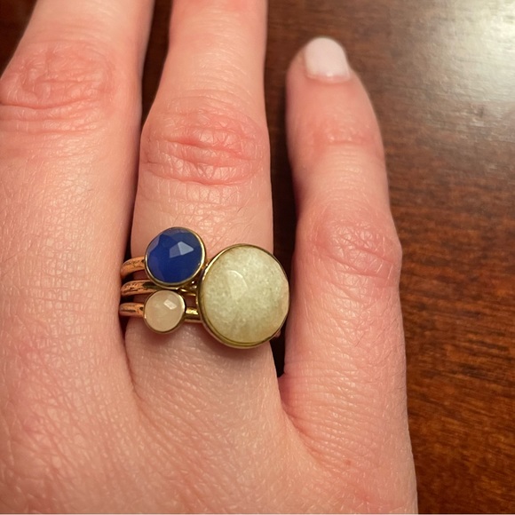 Stella And Dot Florence stackable ring set - Picture 4 of 6